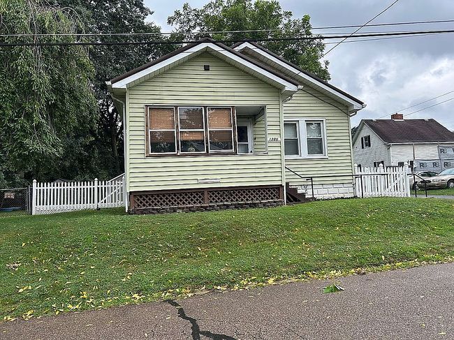 Photo of 1280 Hindmarch St, Crescent, PA