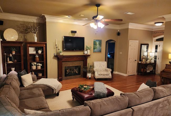 Additional photo 3 of property located at 106 Watson Circle