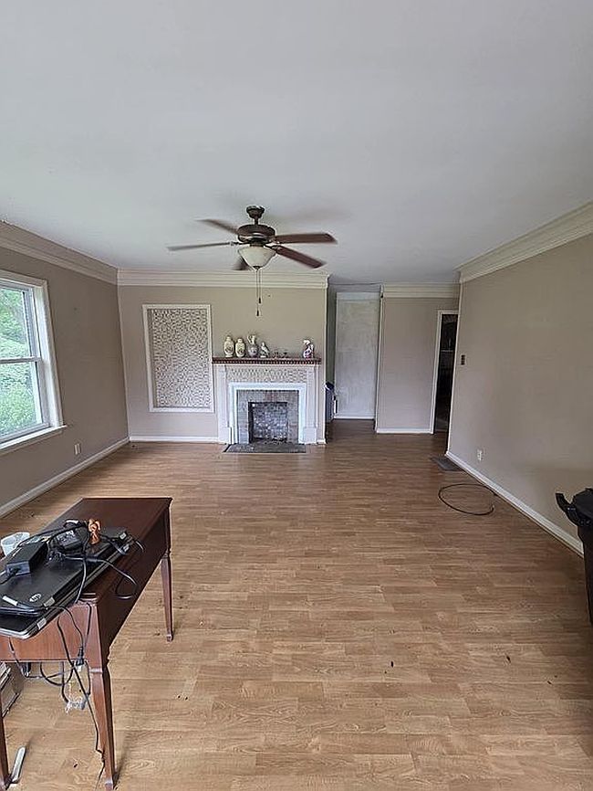 Photo of 407 Church St, Warrior, AL