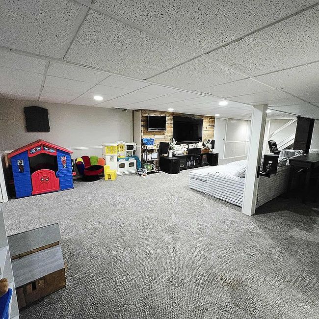 Image of 301 S Water St