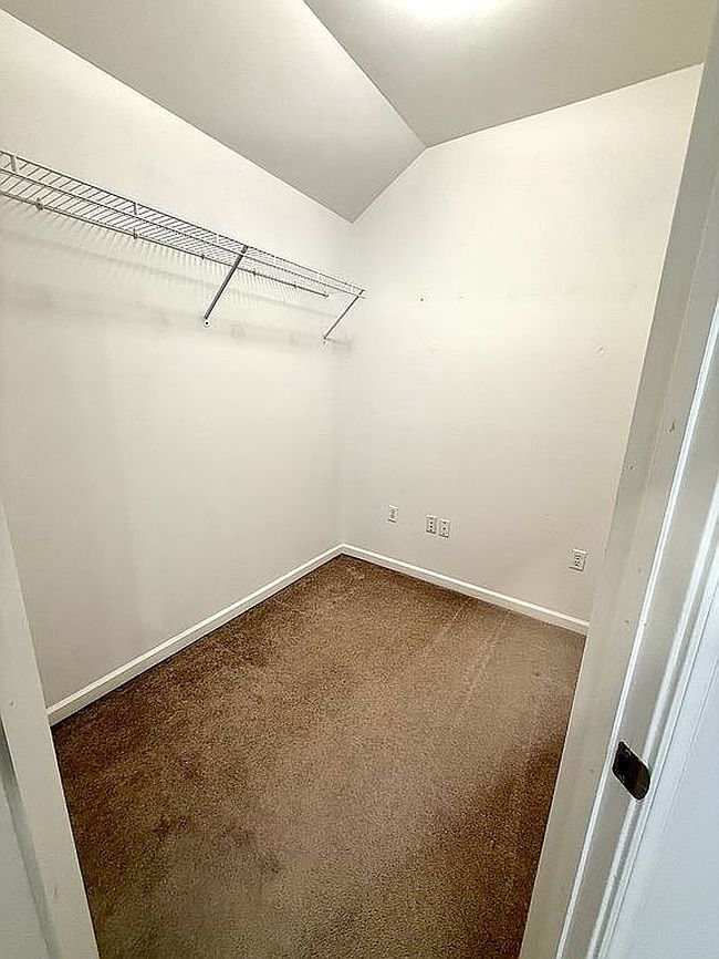 Image of 2403 Brightside Dr Apt 8