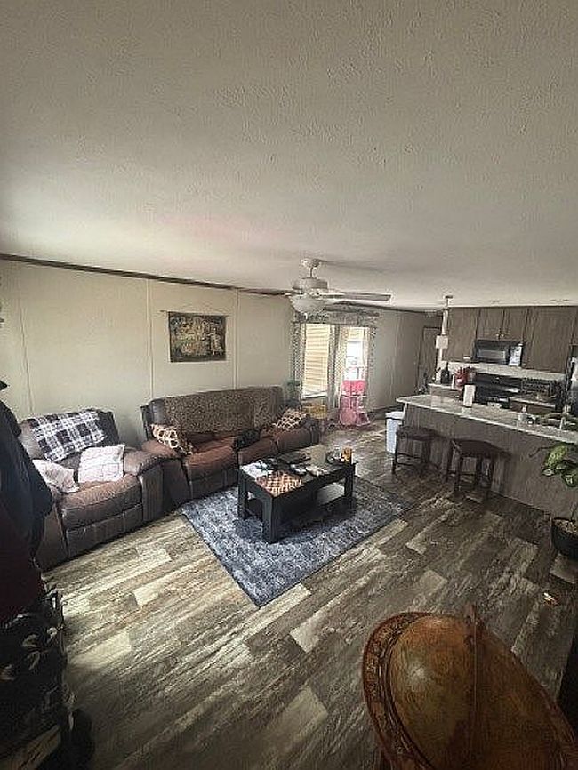 Image of 3566 W Wembley Ln
