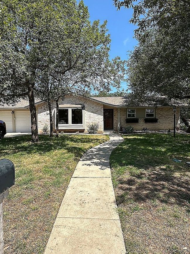 Photo of 14310 Oak Shadows