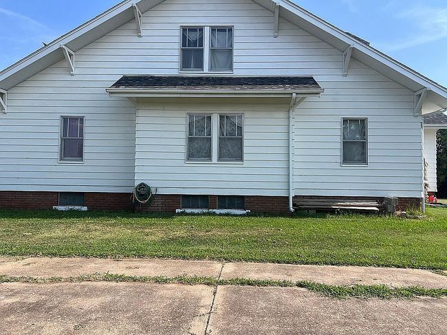 Photo of 435 Main St, Lorraine, KS