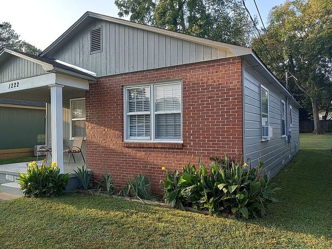 Additional photo 2 of property located at 1222 Stevens Ave Ne