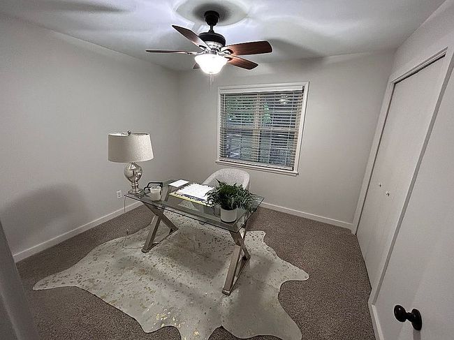 Image of 17069 S 87th Ave E