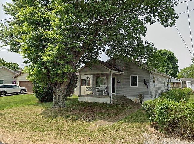 Image of 407 N Water St