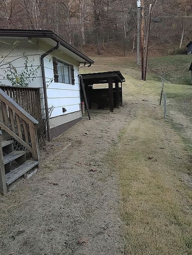 Image of 142 Pyles Branch Rd