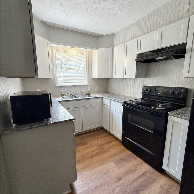 Photo of 908 Sycamore St, Athens, TX