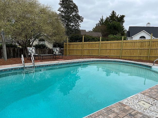 Additional photo 4 of property located at 433 Whispering Winds Dr