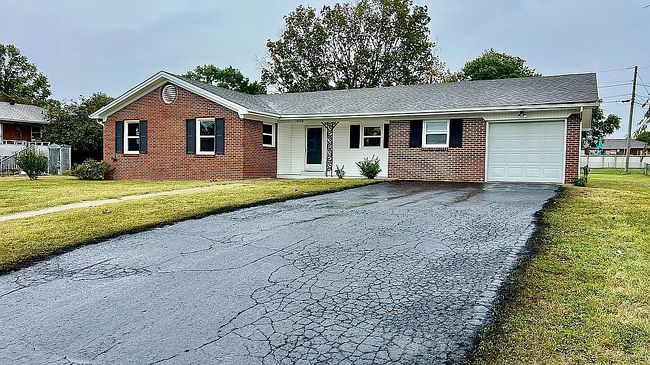 Photo of 1028 Riverside Dr