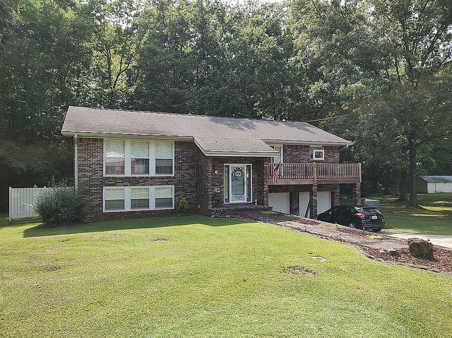 Image of 125 Lakeview Dr