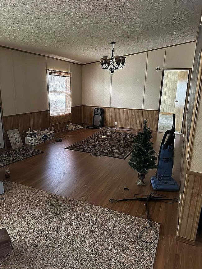 Photo of 207 N Armada St, Miller, NE