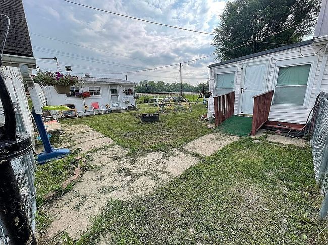 Photo of 814 Knappenberger Ave, Brunswick, MO