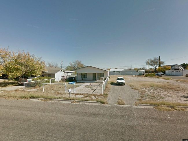 Photo of 702 N Texas St, Fort Stockton, TX