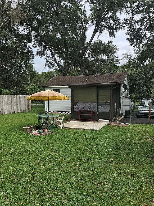 Photo of 29115 Thackeray St, Nobleton, FL