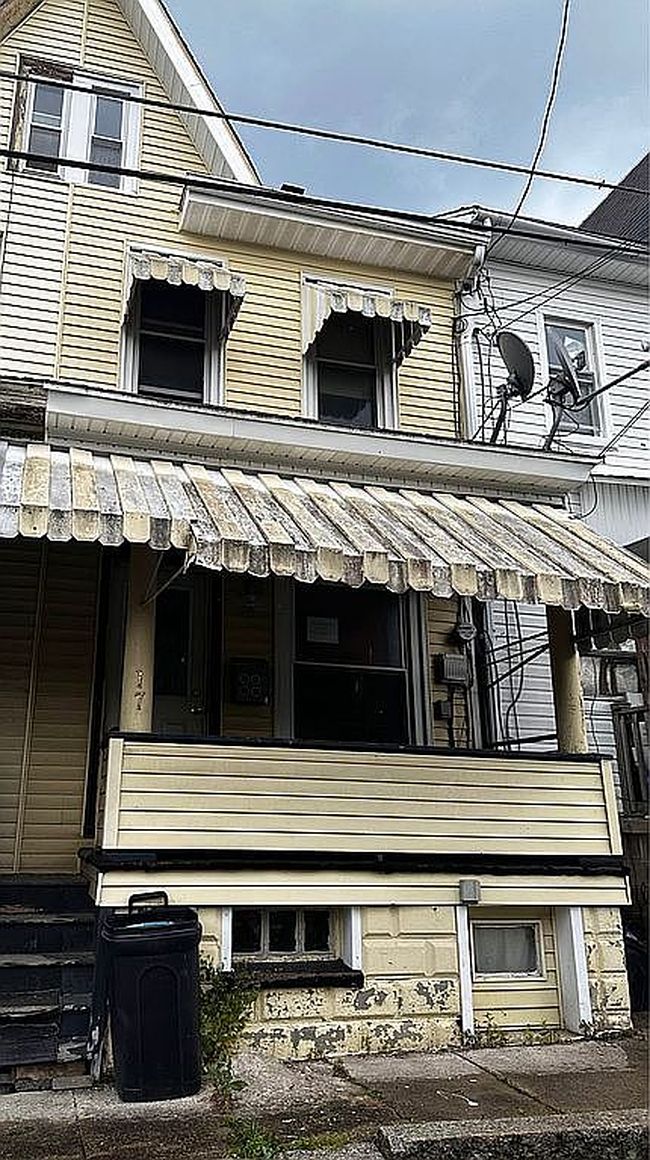 Image of 17 N Anthracite St