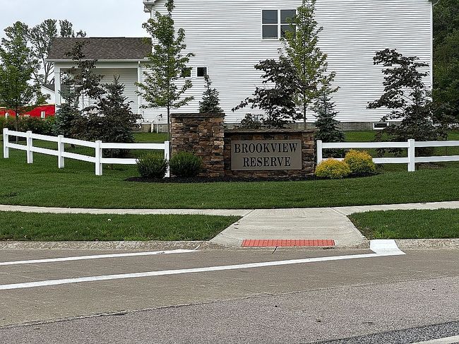 Additional photo 1 of property located at 8100 Brookview Ln