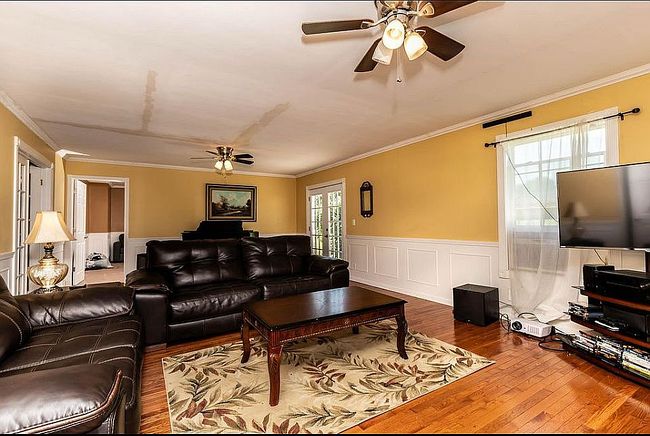 Additional photo 1 of property located at 3412 S Pond Willow Ln