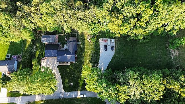 Photo of 774 S Thompson Ln, Paoli, IN