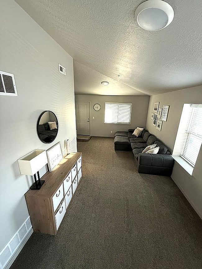 Photo of 1141 E 1320 S #B401, Provo, UT