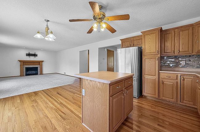 Additional photo 1 of property located at 3117 Sw Woodfield Ln