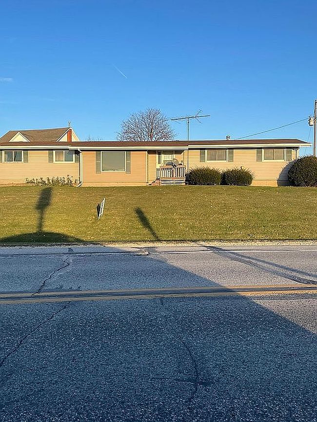 Photo of 12328 100th St, Postville, IA