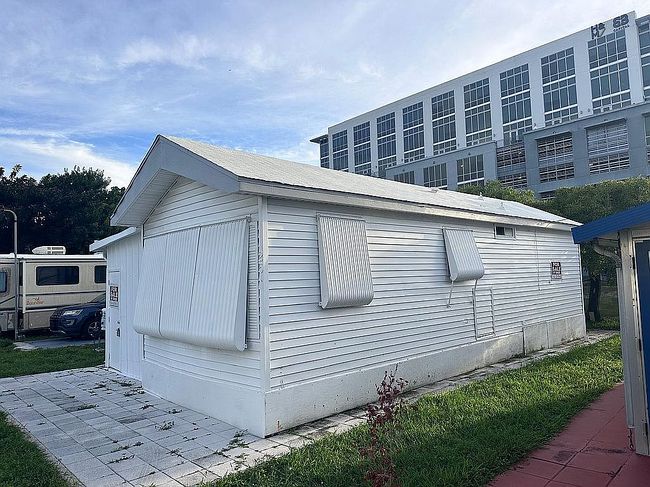 Image of 418 Se 8th St Lot 25