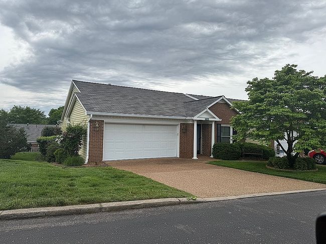 Image of 433 Siena Dr