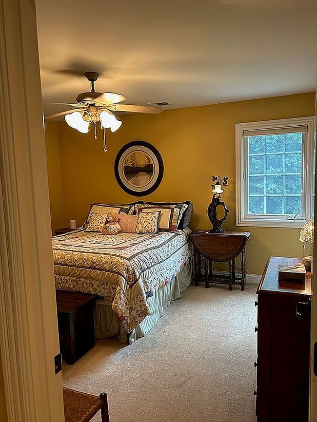 Photo of 5543 Woodcrest Ln, Owensboro, KY