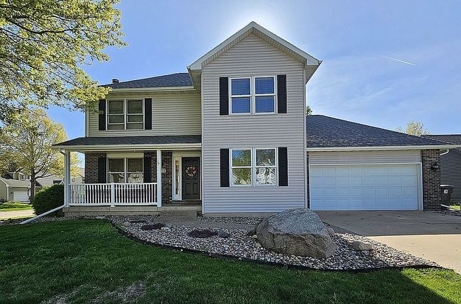 Photo of 538 Fireside Dr, Cedar Falls, IA