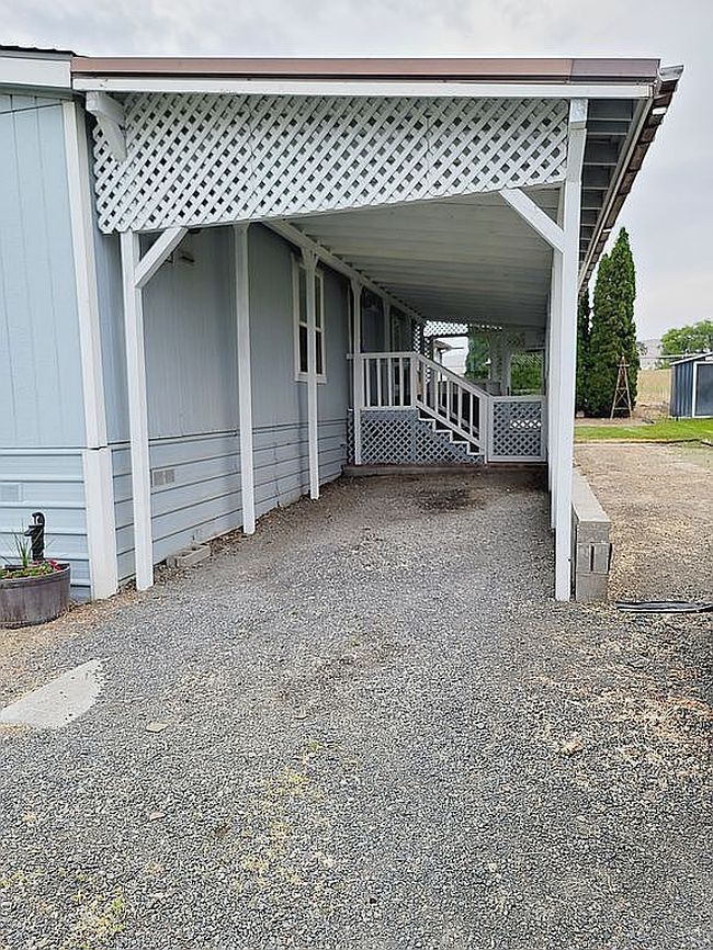 Photo of 181 Schut Rd Trailer 4, Moxee, WA