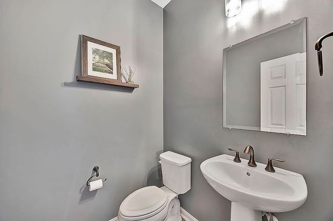 Photo of 9298 Gardenside Ln, Loveland, OH