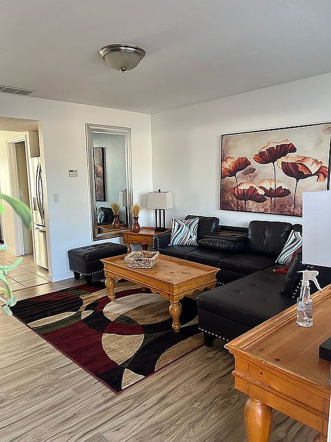 Image of 483 Pheasant Ridge Dr Apt C