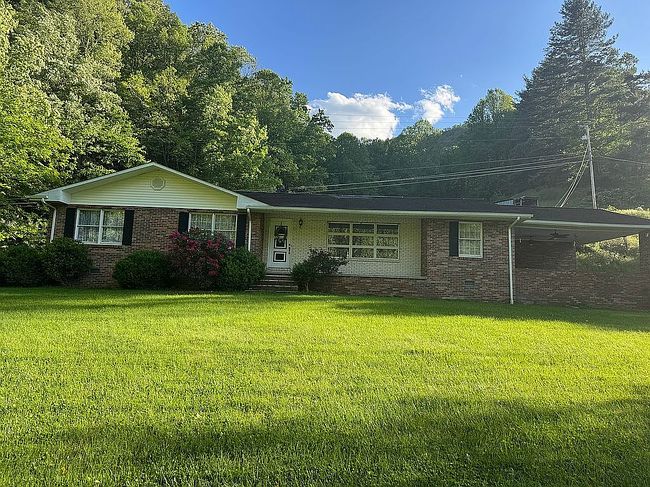 Photo of 1172 Campground Rd