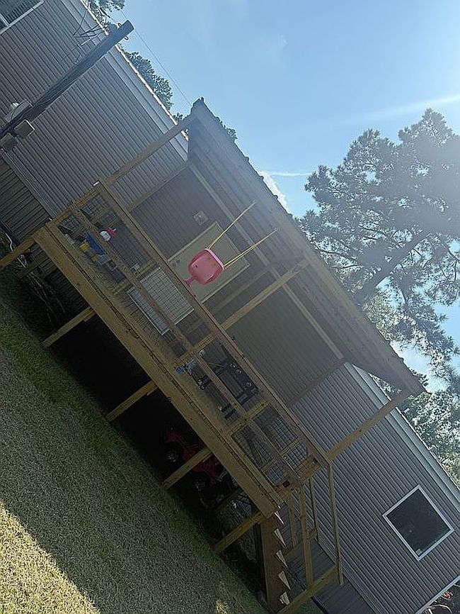 Photo of 230 Sapphire Rd, Lufkin, TX