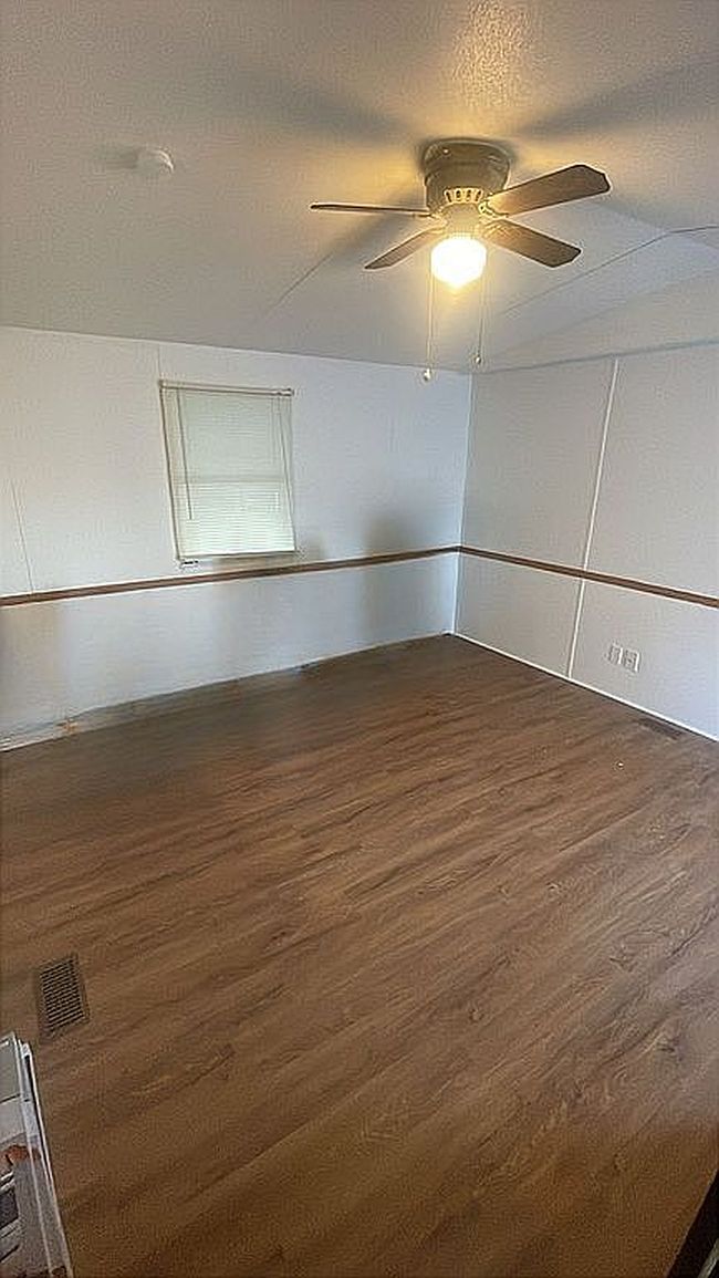 Photo of 905 Tuckahoe Rd Trailer A16, Sewell, NJ