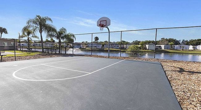 Image of 14516 Winter Dr #417