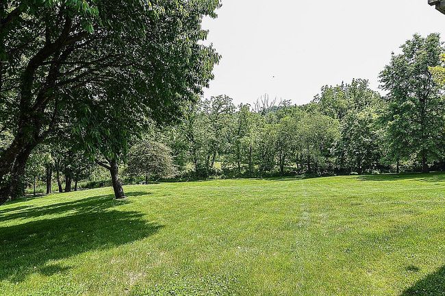 Photo of 11184 Woodview Dr, Dubuque, IA