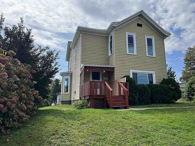 Photo of 1617 W 9th St, Beaver Falls, PA