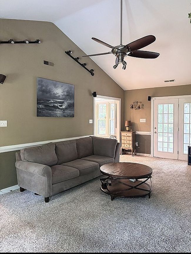 Photo of 4410 Riverdale Ave, Glen Allen, VA
