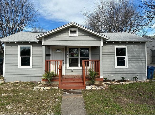 Preview of property located at 243 Rollins Ave