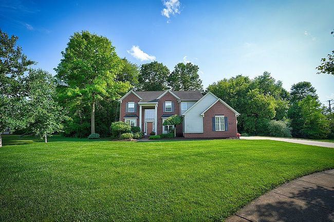 Photo of 9589 Wellington Ct, Clarkston, MI