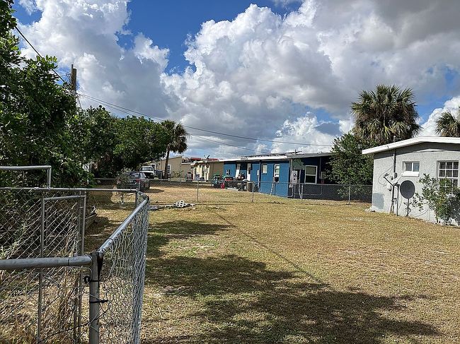 Image of 21519 Mallory Ave