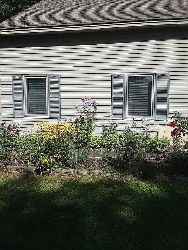 Photo of 71 Madison Dr, Naples, ME