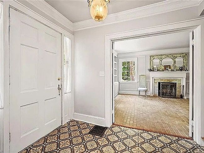 Photo of 500 Cascade Ave, Winston Salem, NC