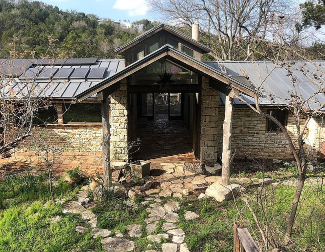 Preview of property located at 1406 Old Wagon Rd