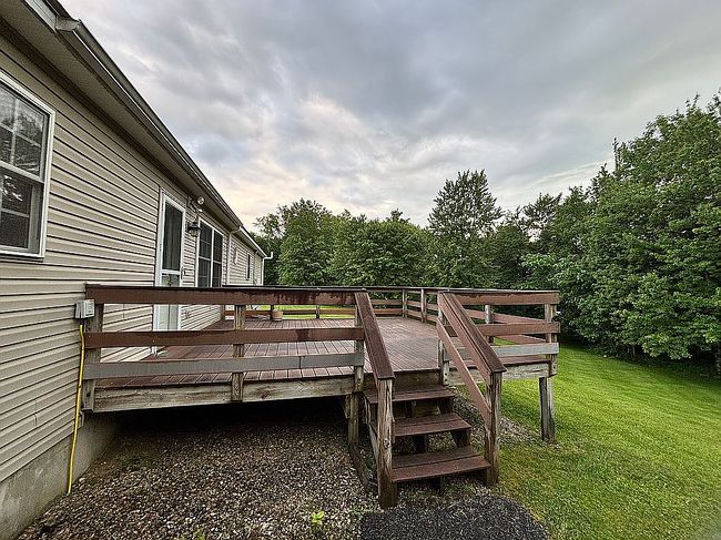 Photo of 882 East Rd, Bennington, VT