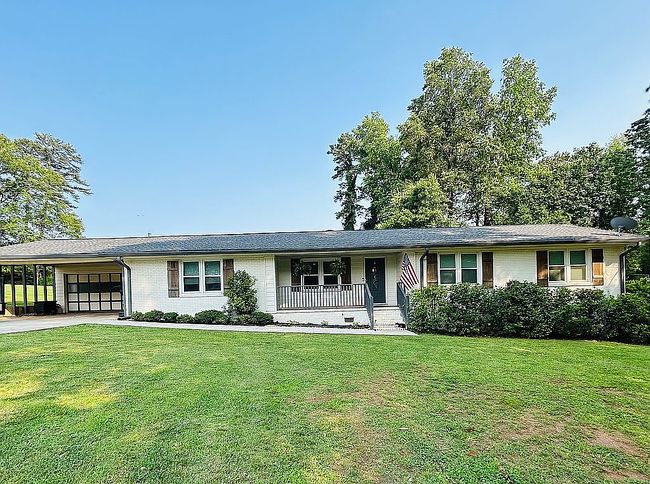 Image of 2410 Thrasher Rd
