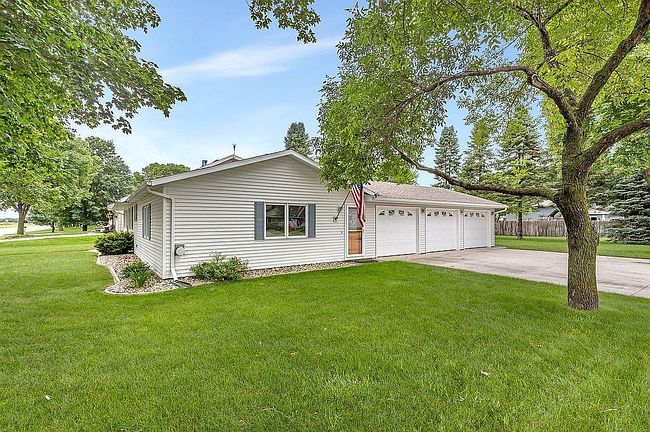 Photo of 600 28th Ave Sw, Willmar, MN